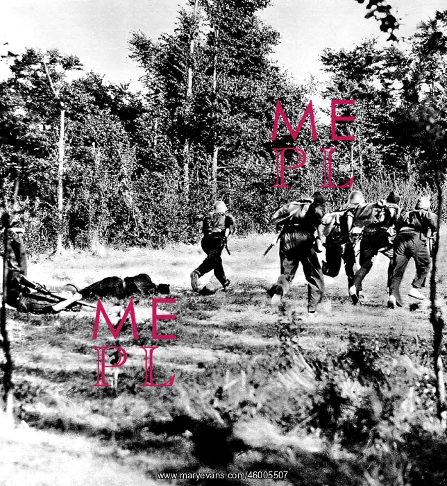 : Nationalist Infantry attacking a Republican position; Spanis : Nationalist Infantry attacking a Republican position; Spanis