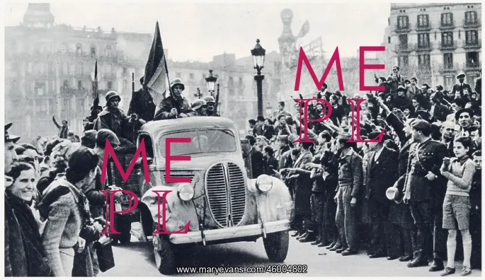 : Nationalist Troops enter Barcelona, Spanish Civil War 1939 : Nationalist Troops enter Barcelona, Spanish Civil War 1939