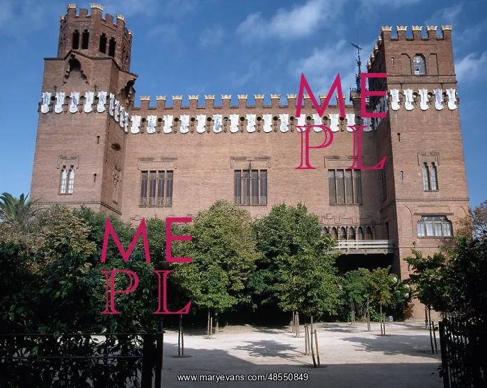 : Natural History Museum. Three Dragons Castle. Barcelona. Spa : Natural History Museum. Three Dragons Castle. Barcelona. Spa