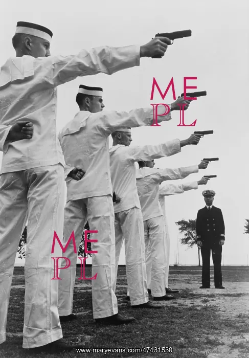 : US Naval Academy, Annapolis, Maryland. Instruction in pistol : US Naval Academy, Annapolis, Maryland. Instruction in pistol