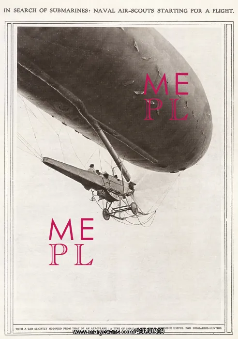: Naval air-scout in a dirigible, First World War : Naval air-scout in a dirigible, First World War