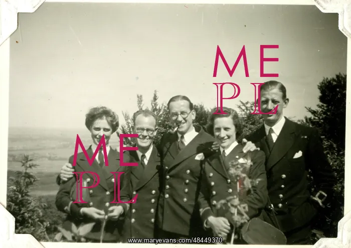 : Naval colleagues at Minden Ridge, Germany, WW2 : Naval colleagues at Minden Ridge, Germany, WW2