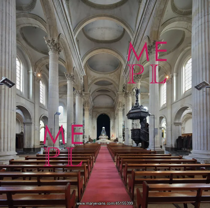 : Nave, Basilique Notre-Dame-de-l'Immaculee-Conception : Nave, Basilique Notre-Dame-de-l'Immaculee-Conception