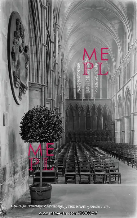 : The Nave of Southwark Cathedral : The Nave of Southwark Cathedral