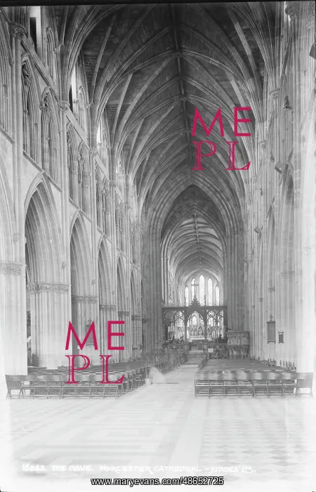 : The Nave of Worcester Cathedral : The Nave of Worcester Cathedral