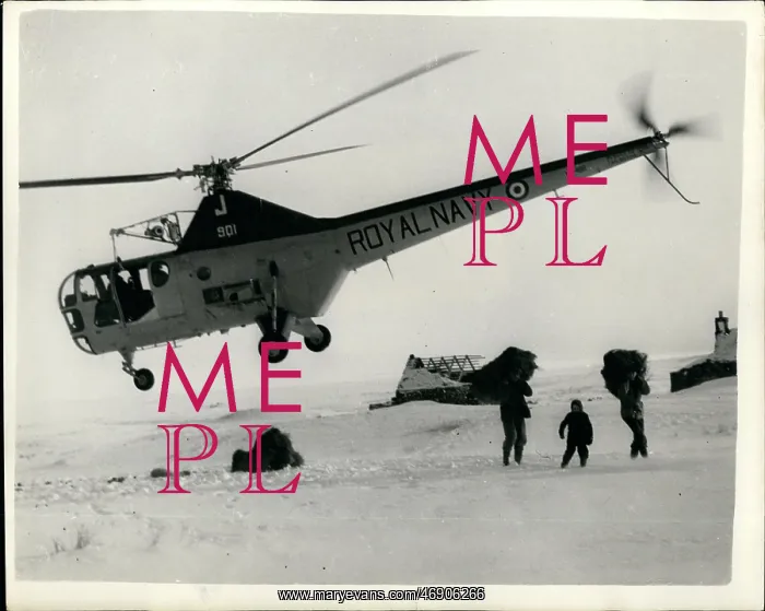 : Navy helicopter in Operation Snowdrop, Scotland : Navy helicopter in Operation Snowdrop, Scotland
