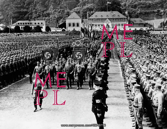 : Nazi demonstration in Trier, 1939 : Nazi demonstration in Trier, 1939