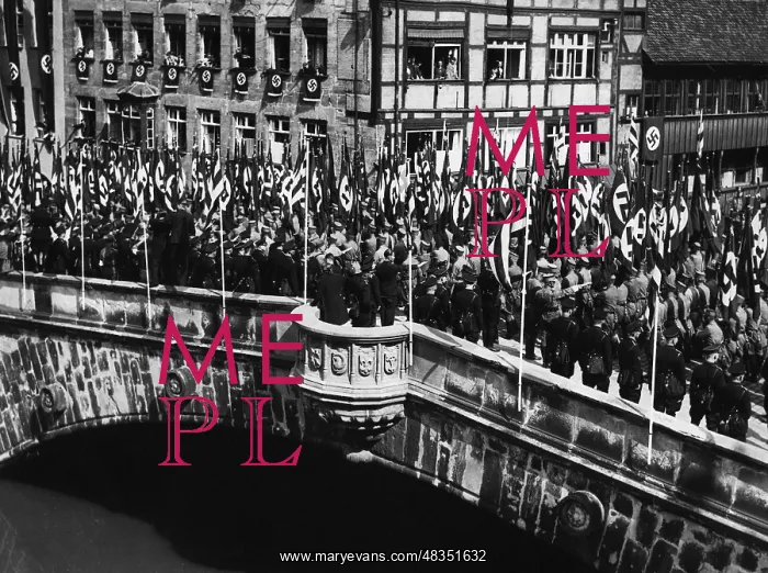 : Nazi march on the Nuremberg Fleisch Bridge : Nazi march on the Nuremberg Fleisch Bridge