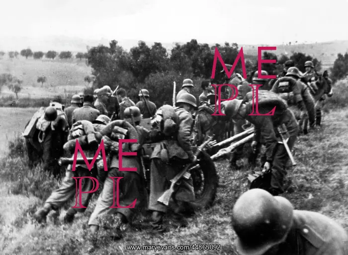 : NAZIS IN BALKANS 1944 : NAZIS IN BALKANS 1944