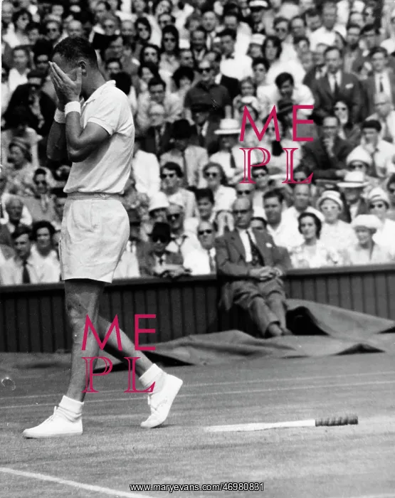 : Neale Fraser during a tennis match : Neale Fraser during a tennis match