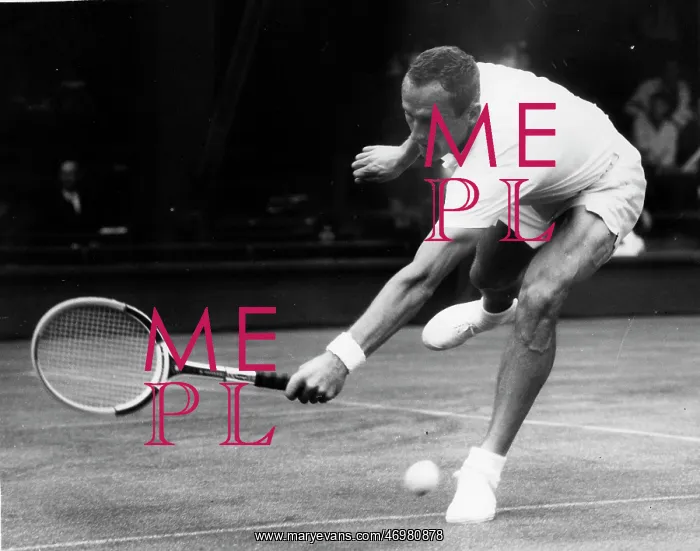 : Neale Fraser during a tennis match : Neale Fraser during a tennis match