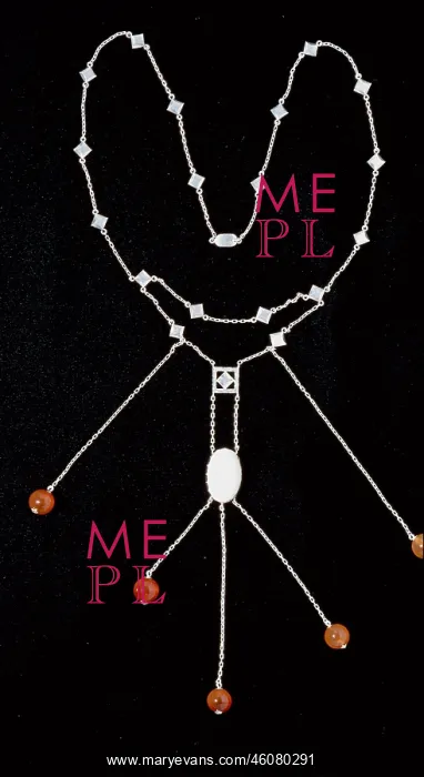 : Necklace. Silver necklace with semiprecious stones. Property of Emilie Floege. About 1903 : Necklace. Silver necklace with semiprecious stones. Property of Emilie Floege. About 1903