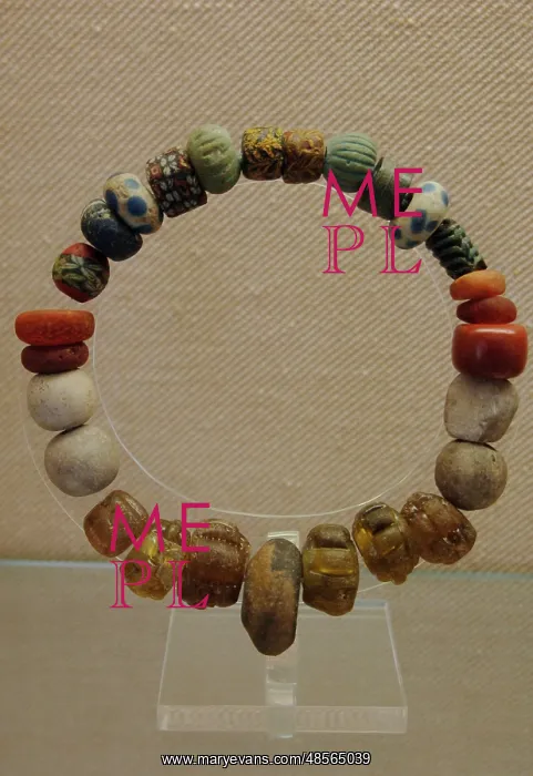 : Necklace. Stone. Middle ages : Necklace. Stone. Middle ages