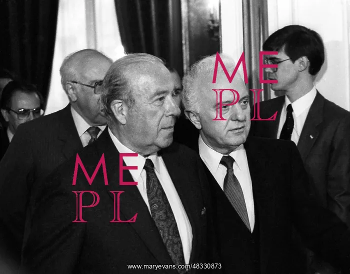 : Negotiations in Moscow, 1987 : Negotiations in Moscow, 1987