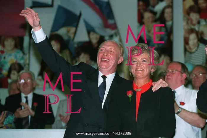 : Neil Kinnock & Glenys : Neil Kinnock & Glenys