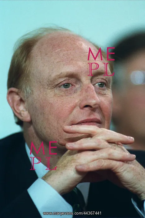  : Neil Kinnock MP