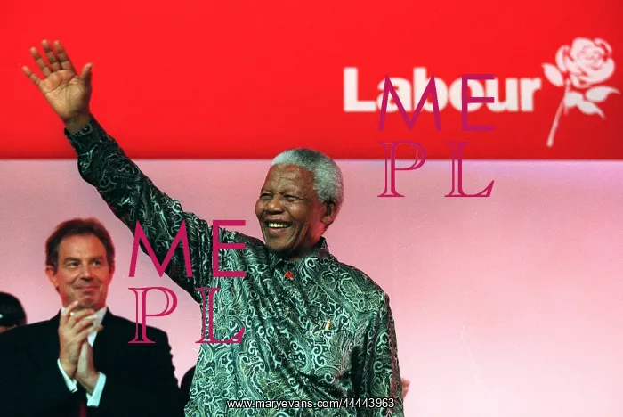 : Nelson Mandela : Nelson Mandela