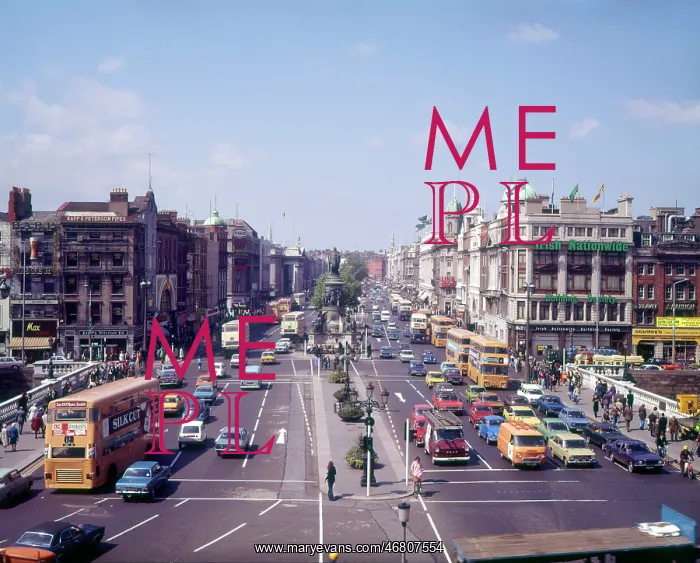 : Nelson's Pillar, O'Connell Street and Bridge, Dublin : Nelson's Pillar, O'Connell Street and Bridge, Dublin