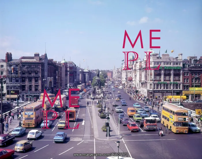 : Nelson's Pillar, O'Connell Street and Bridge, Dublin : Nelson's Pillar, O'Connell Street and Bridge, Dublin