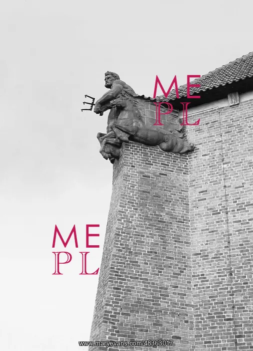 : Neptune figure at a youth hostel in Danzig, 1942 : Neptune figure at a youth hostel in Danzig, 1942