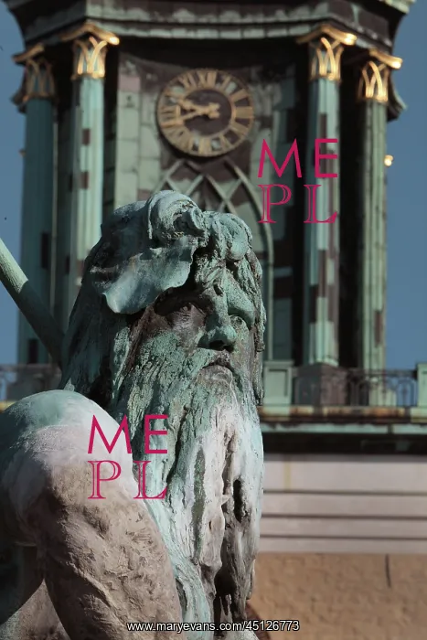 : Neptune, Neptunbrunnen, Berlin, Germany : Neptune, Neptunbrunnen, Berlin, Germany