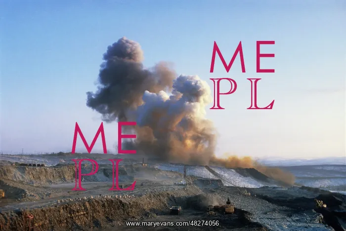 : Neryungri open pit coal mine, 1980 : Neryungri open pit coal mine, 1980