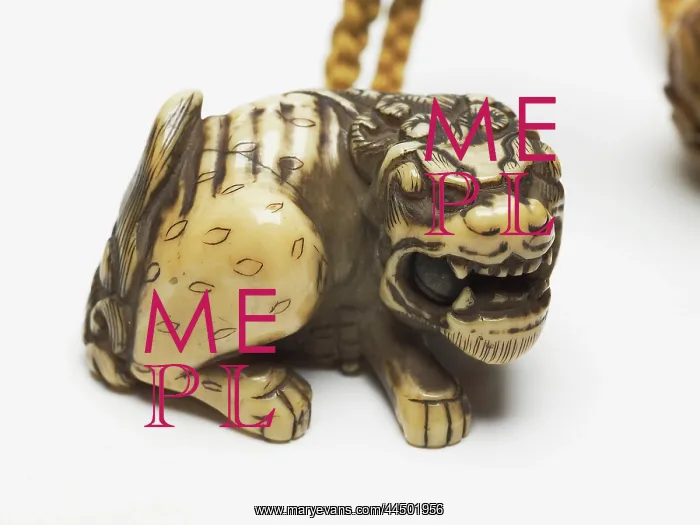 : Netsuke in the form of a shishi, or lion dog : Netsuke in the form of a shishi, or lion dog