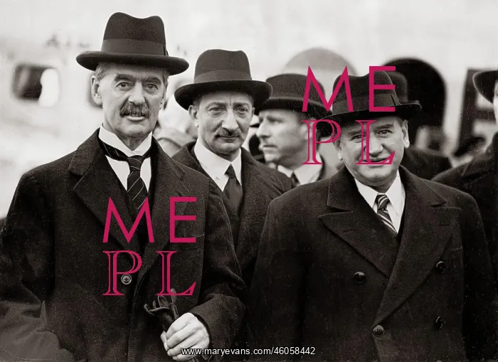 : Neville Chamberlain meets Bonnet and Daladier : Neville Chamberlain meets Bonnet and Daladier