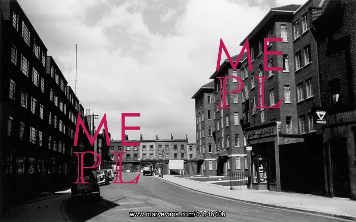 : New Blocks of Flats with Off Licence : New Blocks of Flats with Off Licence