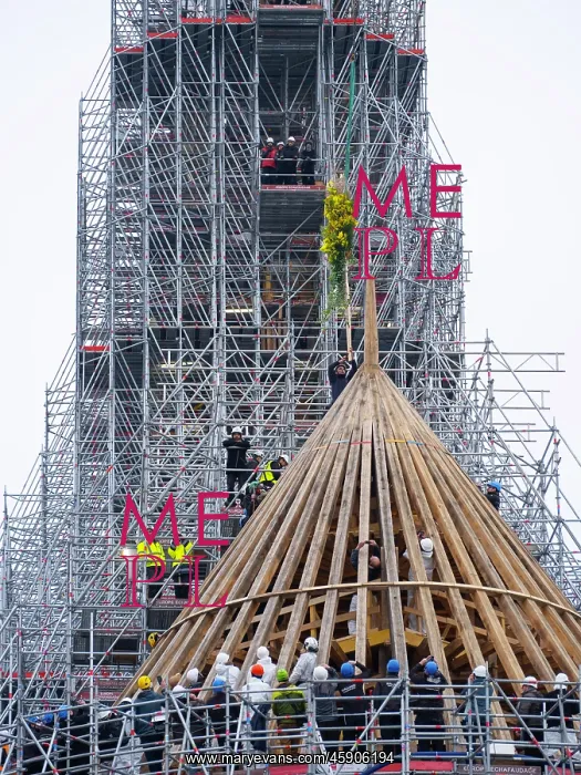  : New choir framework, Cathedrale Notre-Dame de Paris, Paris