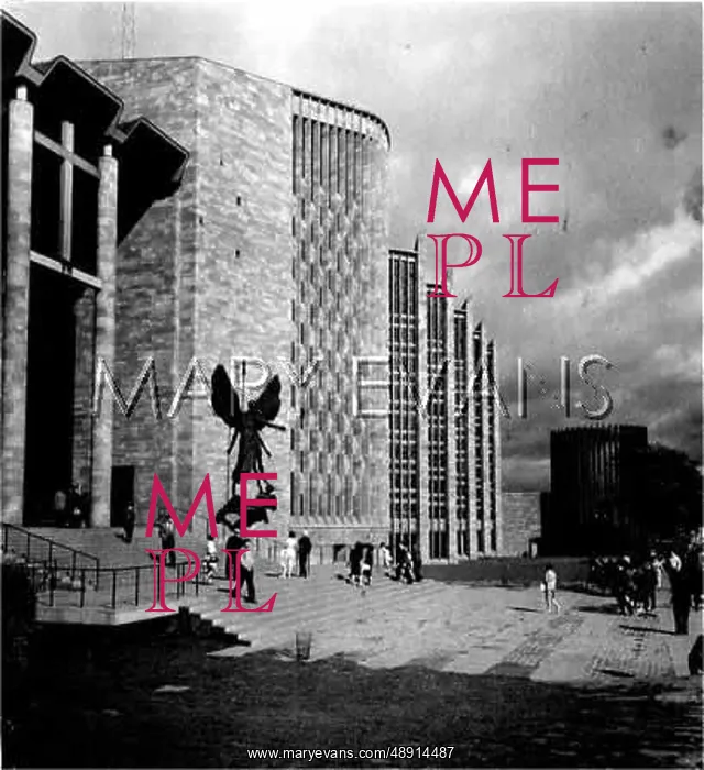 : NEW COVENTRY CATHEDRAL : NEW COVENTRY CATHEDRAL