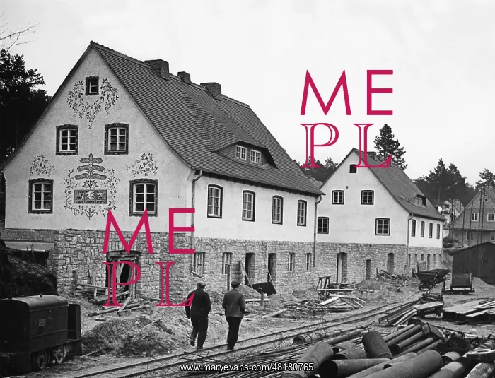 : New dwelling buildings in Berlin, 1939 : New dwelling buildings in Berlin, 1939