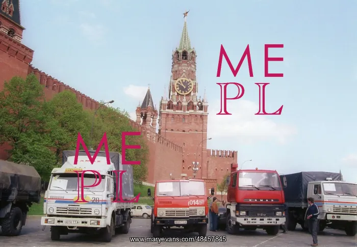 : New KamAZ trucks on Red Square, 1992 : New KamAZ trucks on Red Square, 1992
