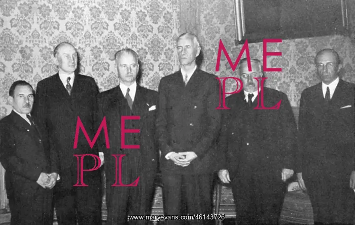 : New Polish Cabinet in Paris, 1939 : New Polish Cabinet in Paris, 1939