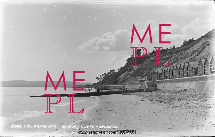 : New Promenade at Canford Cliffs : New Promenade at Canford Cliffs