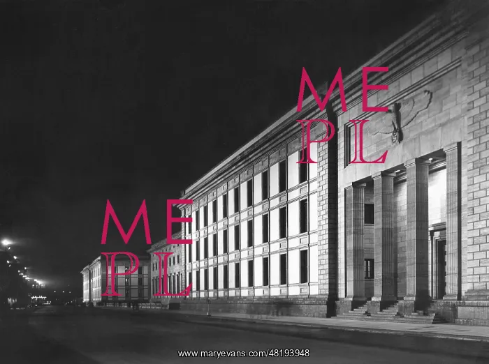: New Reich Chancellory in Berlin : New Reich Chancellory in Berlin