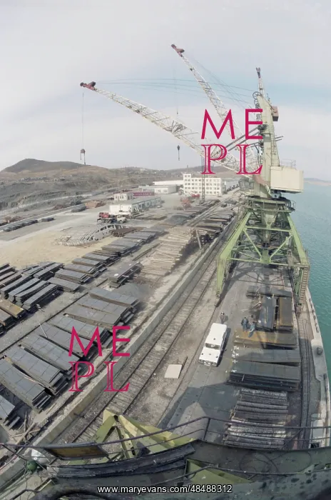 : New Sea Port : New Sea Port