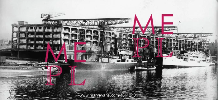 : The new store in the port of Szczecin : The new store in the port of Szczecin