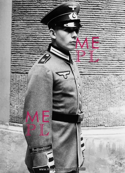 : The new uniform of the Infantry Regiment Grossdeutschla : The new uniform of the Infantry Regiment Grossdeutschla