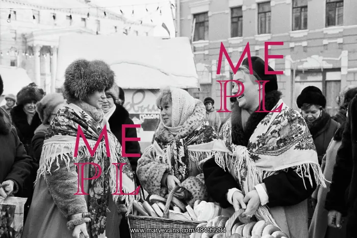 : New year's fair : New year's fair