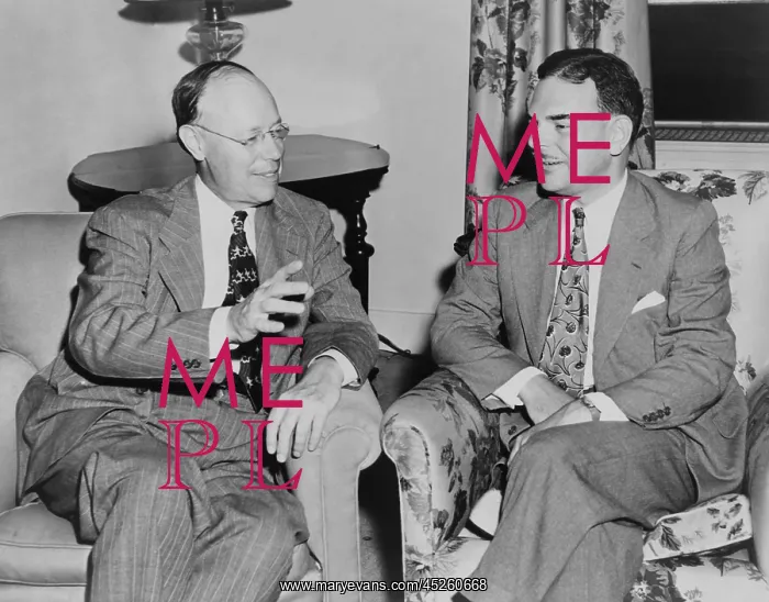 : New York Governor Thomas Dewey and Senator Robert : New York Governor Thomas Dewey and Senator Robert