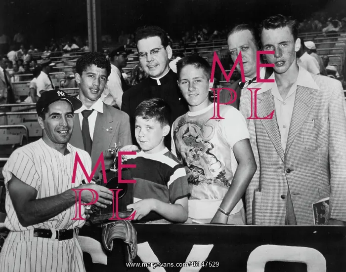 : New York Yankees Honor Rizzuto : New York Yankees Honor Rizzuto