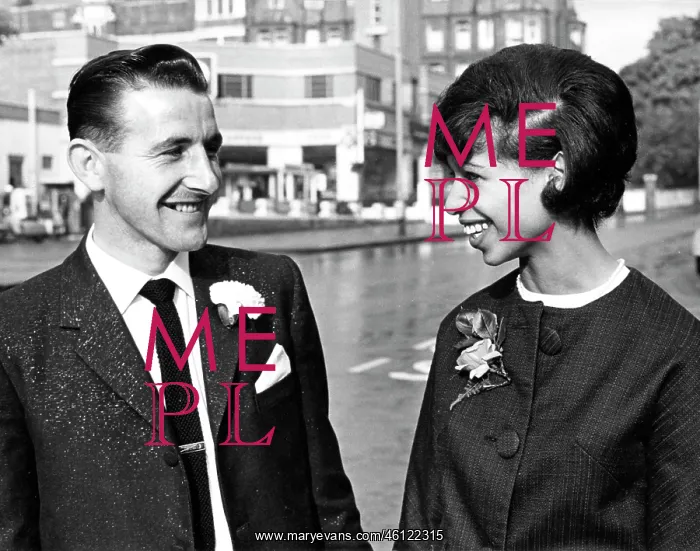 : Newly wed smiling bride and groom : Newly wed smiling bride and groom
