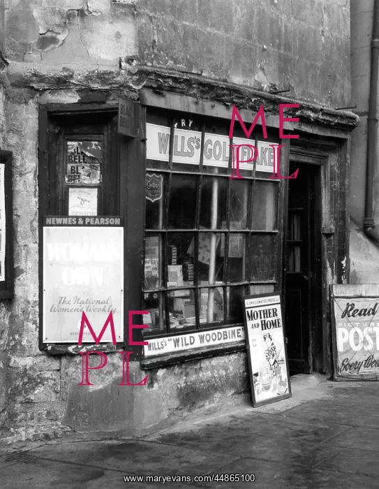 : NEWSAGENTS 1930S : NEWSAGENTS 1930S