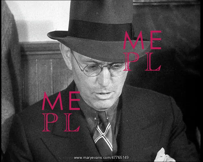 : Newspaperman Alfred Damon Runyon Reporting : Newspaperman Alfred Damon Runyon Reporting