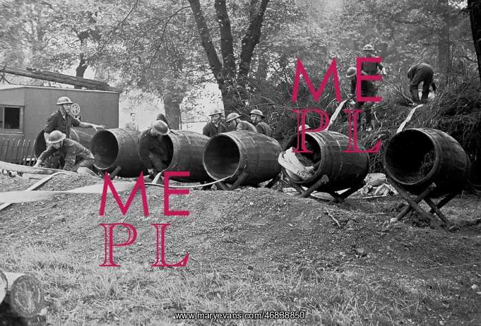: NFS (London Region) assault course training exercises, WW2 : NFS (London Region) assault course training exercises, WW2