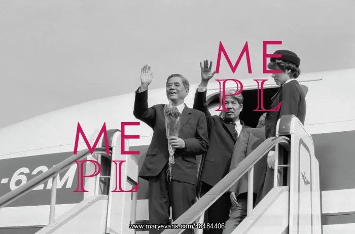 : Nguyen Van Linh visits USSR : Nguyen Van Linh visits USSR
