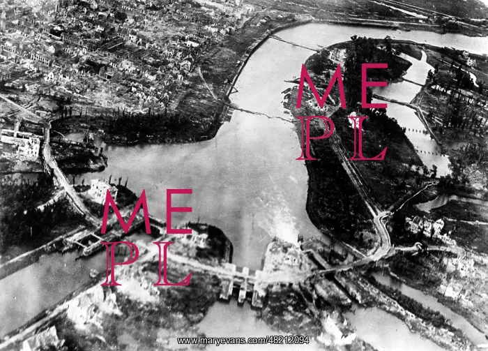 : Nieuwpoort lock, 1918 : Nieuwpoort lock, 1918