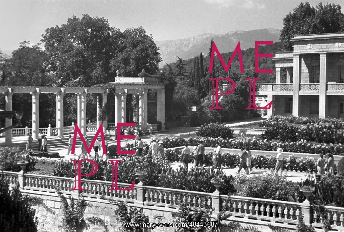 : Nikitsky Botanical Garden in Yalta : Nikitsky Botanical Garden in Yalta