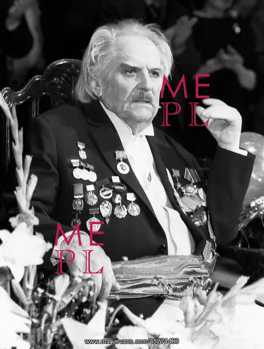 : Nikolai Annenkov, 1994 : Nikolai Annenkov, 1994